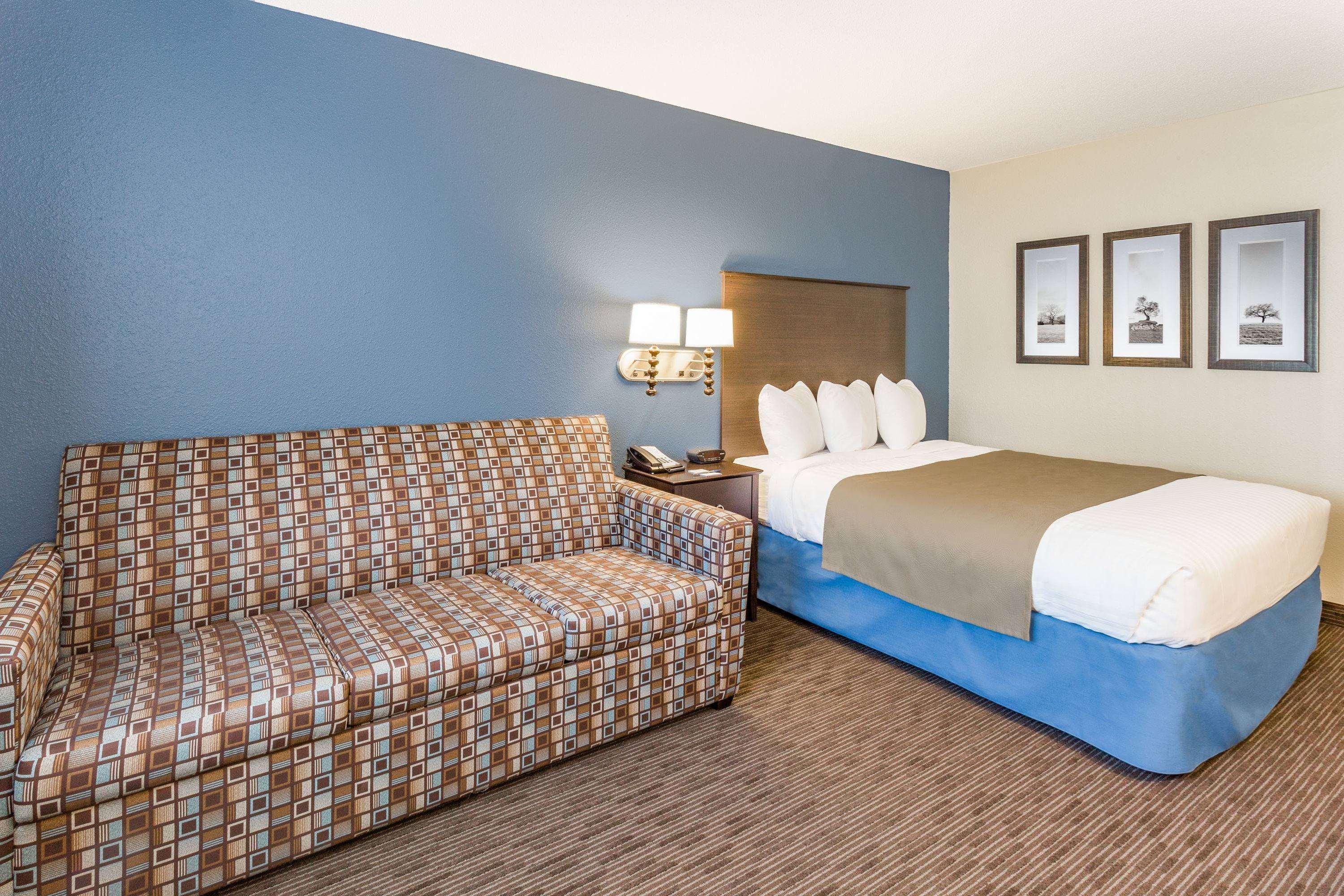 Hotel Americinn By Wyndham 3*